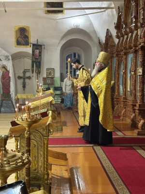Богослужение в Неделю 19-ю по Пятидесятнице