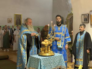 Богослужение в праздник Успения Пресвятой Богородицы