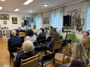 27 сентября в неделю Воздвижения Креста Господня, в Воскресной школе Смоленского собора после каникул возобновились образовательные программы для наших прихожан.