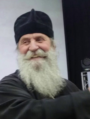 Сегодня особенный день — у нашего любимого настоятеля, протоиерея Павла, День Рождения