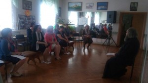 В Воскресной школе Смоленского собора состоялось очередное приходское собрание